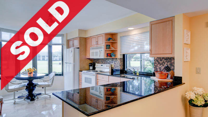 SOLD - Jonathan's Landing Condo For Sale - 17138 Waterbend Drive 117 Jupiter, Florida