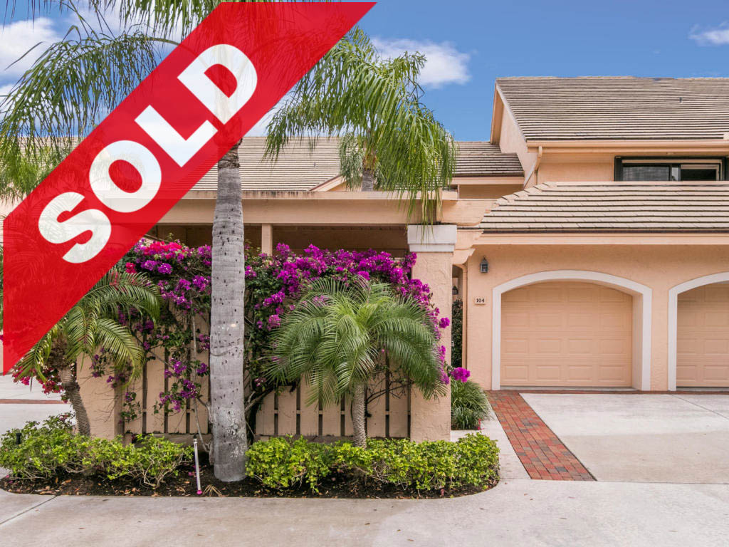 SOLD! Jonathan's Landing Lake Front Condo For Sale - 3971 Schooner Pointe Drive 104 Jupiter Florida