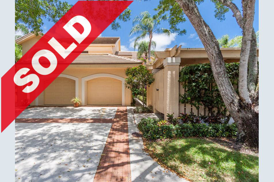 Jonathan’s Landing West Bay Lakefront Condo Sold August 2019