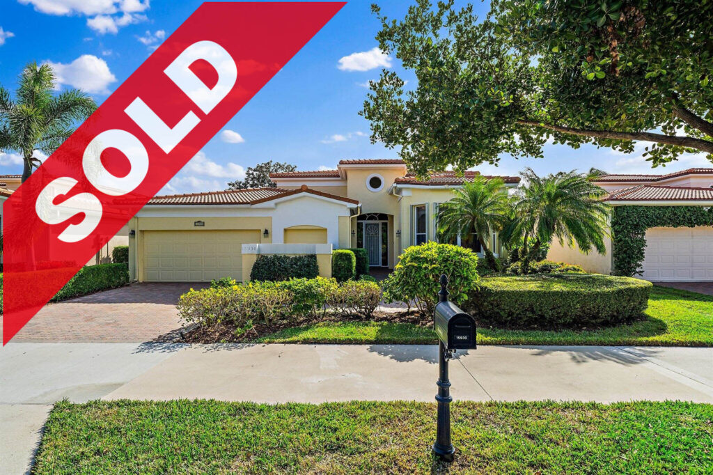 Jonathan’s Landing Windrift Lakefront 3 BR Home Sold March 2022