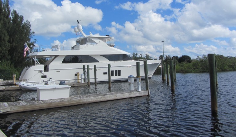 The Harbour is a luxury real estate community within Jonathan's Landing offering waterfront homes for sale