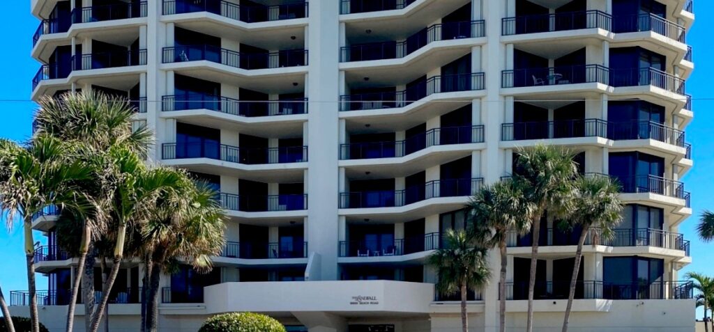 Landfall Jupiter Island Condos