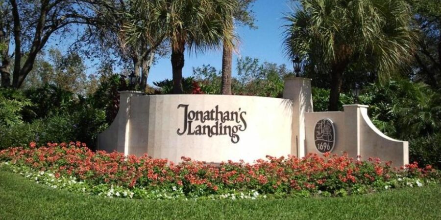 Jonathan's Landing entrance sign Jupiter, Florida